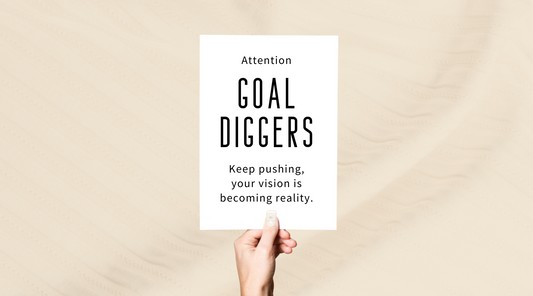 Goal diggers keep chasing their dreams. Why Two day lash training is a good choice for you.